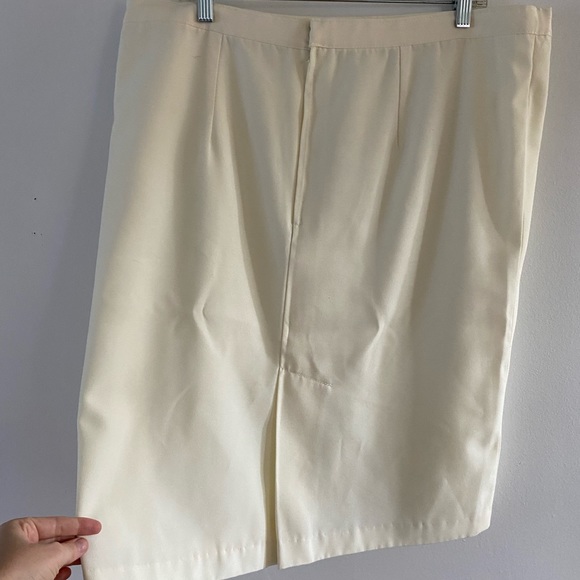 70s/80s handmade cream + black stripe top/cardigan and skirt set - Picture 7 of 8